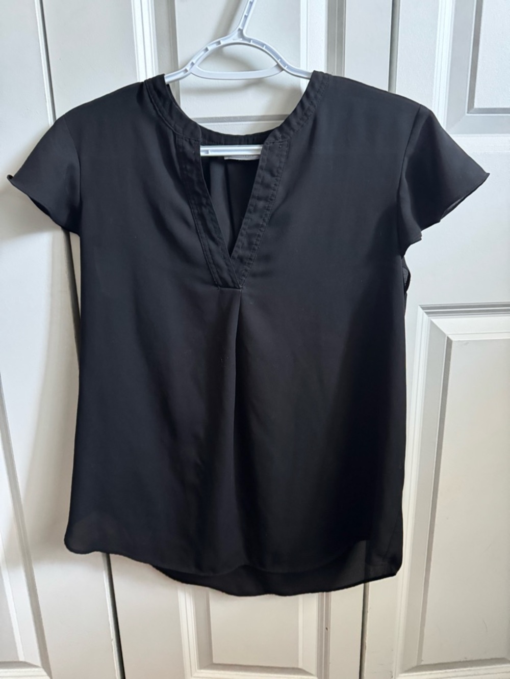 Calvin Klein Black Short Sleeve Split V-Neck Blouse